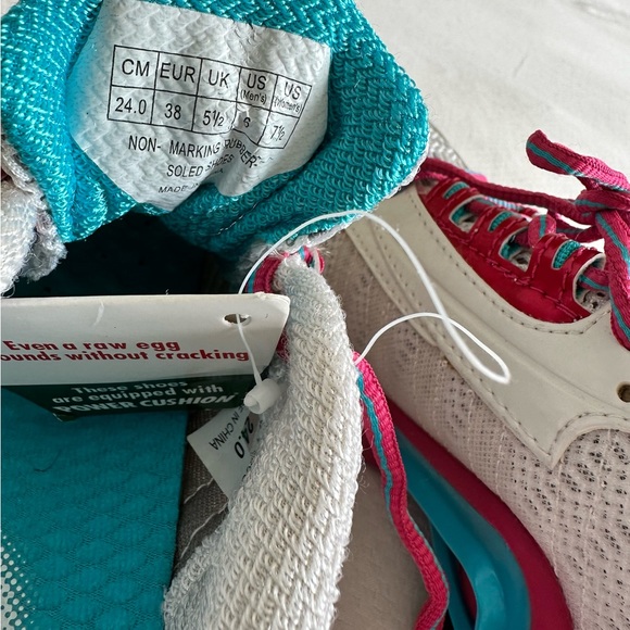 YONEX POWER CUSHION 2 SHR-02L WOMEN'S LADIES RUNNING SHOES SIZE 7 - Picture 6 of 6